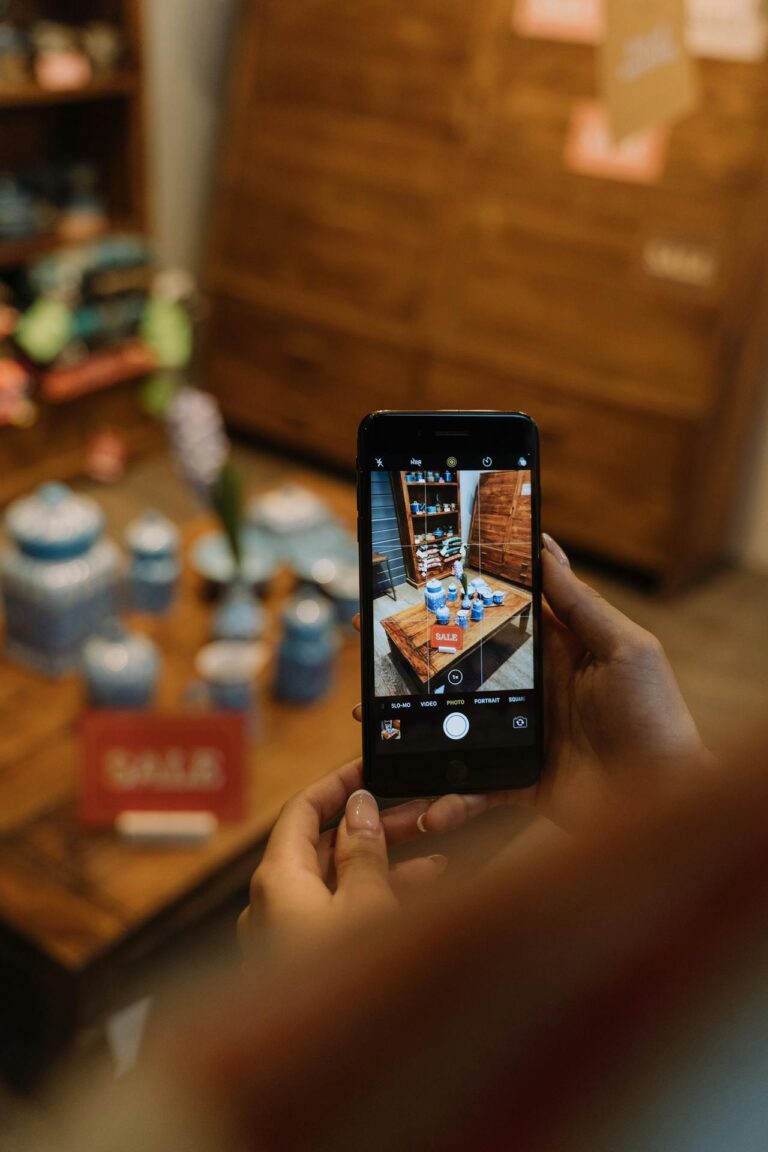 Mobile Marketing Strategies to Reach More Customers Online