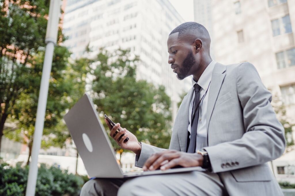 Business Finance Tips: How to Manage Cash Flow and Increase Profits
