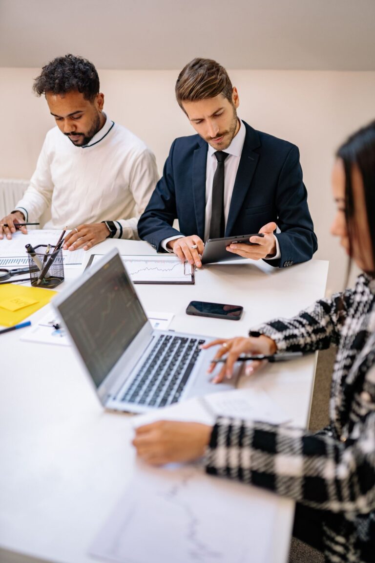 Online Business Success: How to Build a Profitable Brand from Scratch